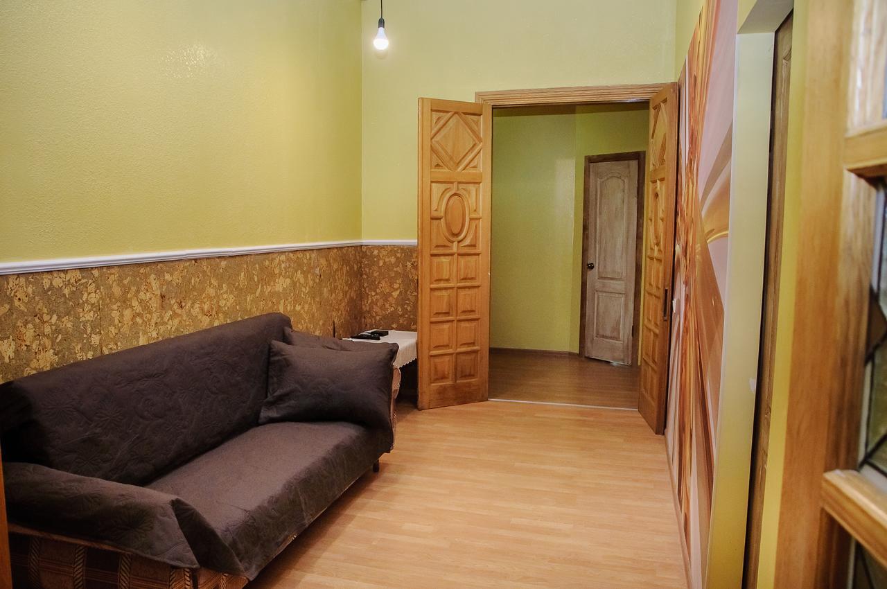 Хостел Golden Globus